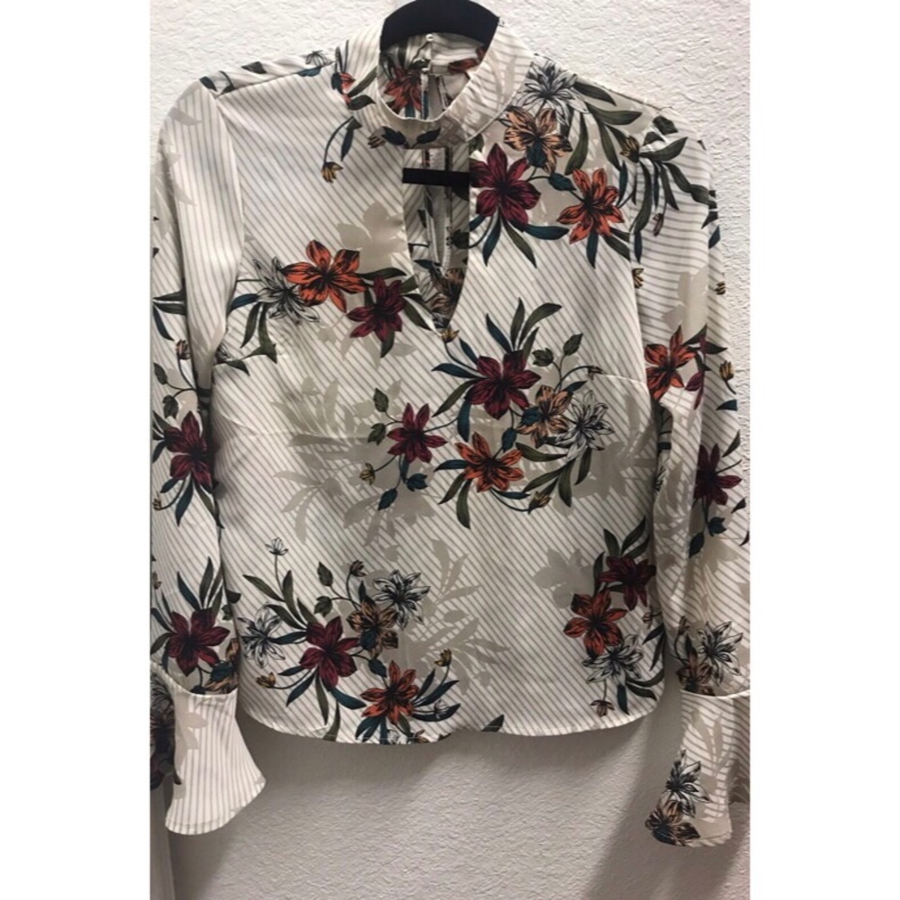 NWT Floral Blouse
